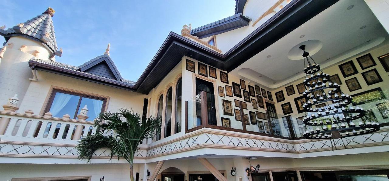 Potterland Luxury Pool Villa Pattaya Walking Street 6 Bedrooms Exterior foto
