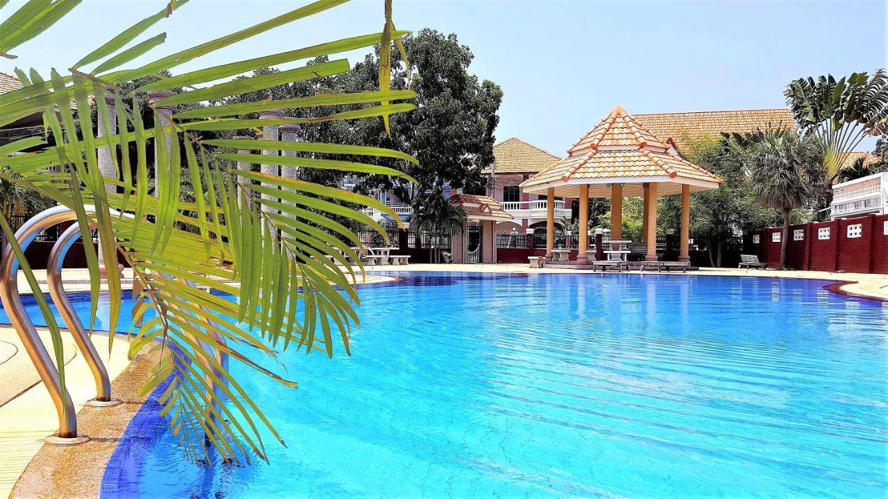 Potterland Luxury Pool Villa Pattaya Walking Street 6 Bedrooms Exterior foto